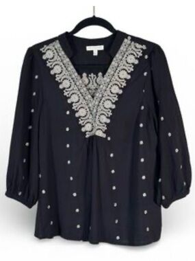 fig and flower Black Blouse with Cream Floral Embroidery